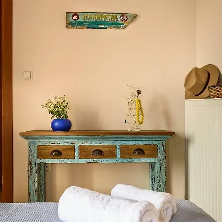 Sky View Apartment Platanias (Crete)